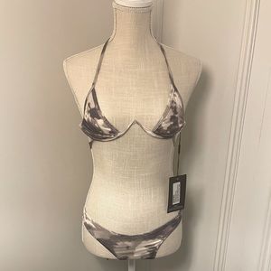 PRETTYLITTLETHING Women’s two piece swimsuit PLT SMALL